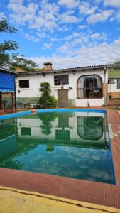 piscina de material